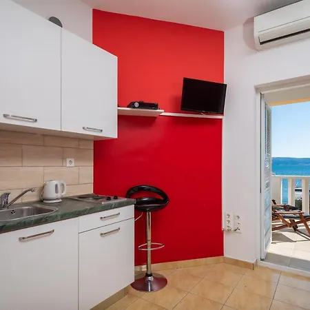 J.B. Beachfront Suites Jesenice  Exterior photo