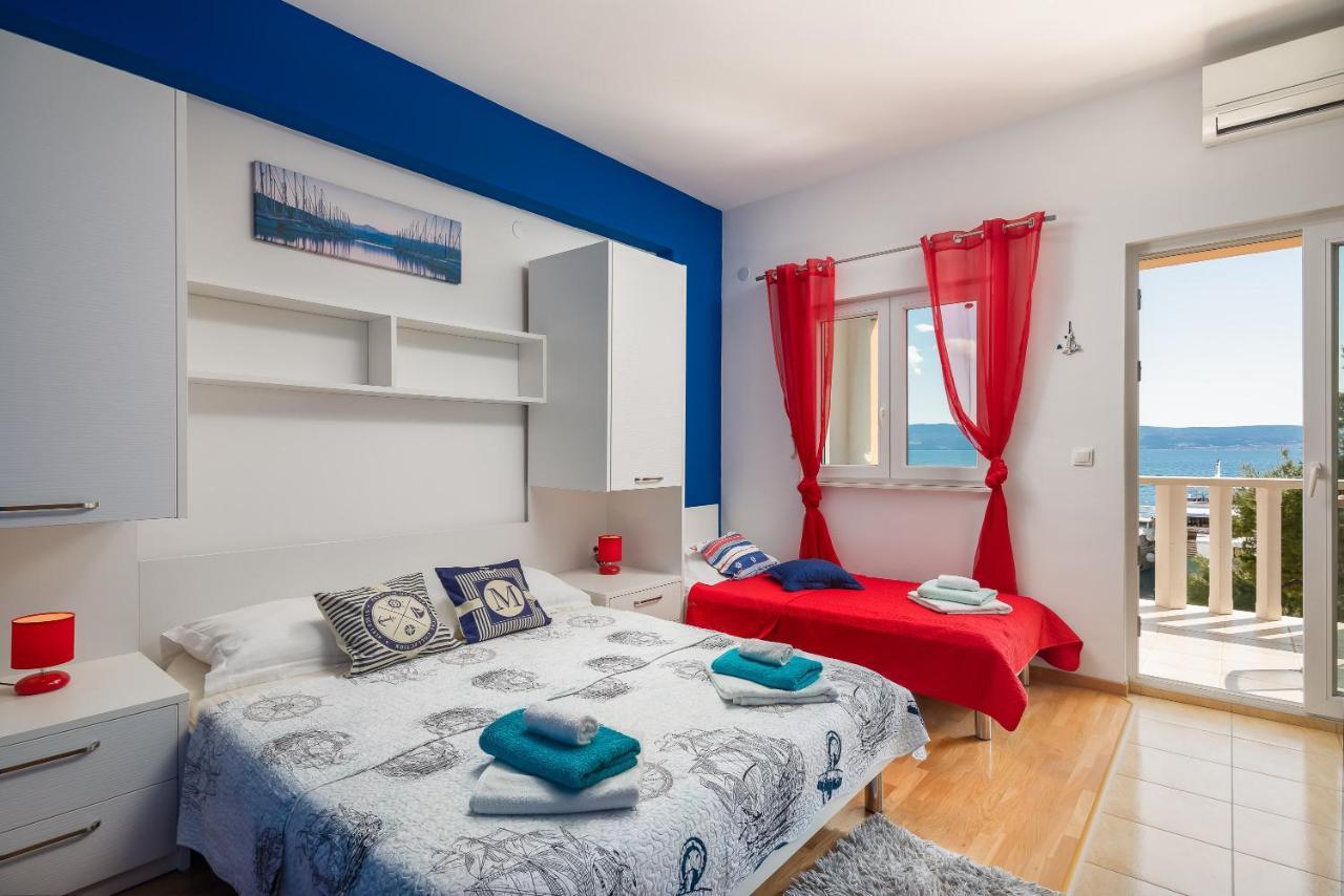 J.b. Beachfront * Jesenice (Split-Dalmatia)